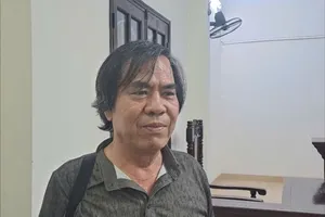 Cựu sinh viên thua kiện vụ 'học xong 30 năm mới được cấp bằng' 