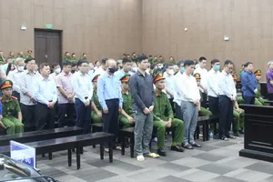 Trước giờ tuyên án, Tập đoàn Phúc Sơn nộp 768 tỉ đồng cho bị cáo Nguyễn Văn Hậu khắc phục hậu quả 