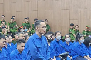 Tổng giám đốc điều hành nhóm đòi nợ kiểu 'giang hồ' bị VKS đề nghị 12-14 năm tù