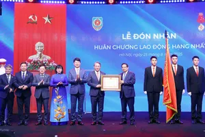 Thủ tướng trao Huân chương Lao động hạng Nhất lần thứ 2 cho Bộ Tư pháp