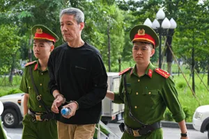 Thủ đoạn lôi kéo người Việt Nam đánh bạc triệu đô ở King Club