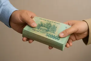 Tòa tiếp tục trả hồ sơ vụ cựu cán bộ TAND Tối cao nhận 20 tỉ đồng