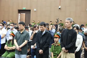 Cựu phó chủ tịch UBND tỉnh Phú Thọ bị phạt 3 năm 6 tháng tù về tội đánh bạc