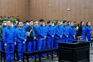 Tòa tuyên án đối với 2 cựu Phó Chánh án TAND Cấp cao tại Đà Nẵng