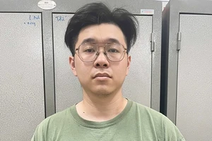 Hôm nay, tòa xét xử người đánh phụ nữ tại sảnh thang máy chung cư ở Hà Nội