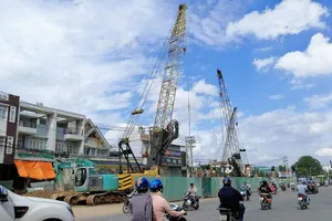 Dân Bình Tân còn khổ dài dài vì... cầu Bưng