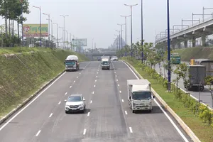 Thông xe nút giao ĐH Quốc gia TP.HCM, đi sao cho đúng làn