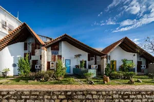 Độc đáo với ngôi nhà lấy ý tưởng từ hoa quỳnh