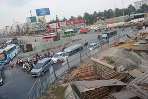 Cận cảnh 'lô cốt' bủa vây khắp TP.HCM 