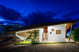  Nhà mái Thái độc đáo với thiết kế vườn trong nhà