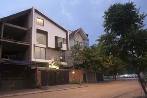 Ngôi nhà trẻ trung thừa ánh sáng nhưng không nóng