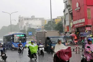 Hôm nay TP.HCM tiếp tục mưa giông trên diện rộng 