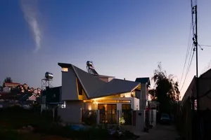 Mẫu thiết kế nhà 2 tầng trên khu đất xéo