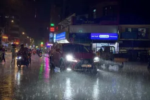 Dự báo đêm nay TP.HCM có nơi mưa to đến rất to