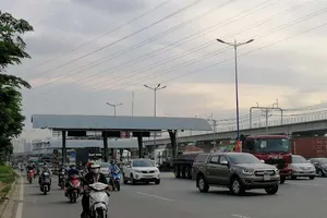 Đề xuất dời thời gian thu phí xa lộ Hà Nội 