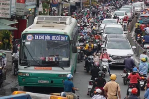  TP.HCM: Giảm 2.300 chuyến xe buýt dịp Tết Dương lịch