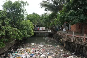 Điểm mặt những dòng kênh đen ở TP.HCM