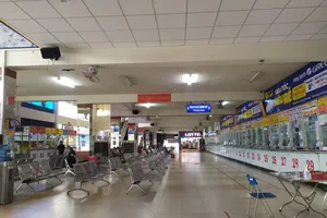 Bến xe miền Đông vắng tanh ngày đầu giãn cách xã hội