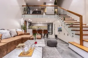 Chi gần 2 tỉ cải tạo ngôi nhà 20 năm tuổi ở TP Hạ Long