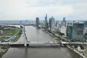 TP.HCM chính thức nối nhịp đôi bờ cầu Thủ Thiêm 2