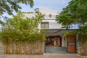 Ngôi nhà đậm chất nhiệt đới xua tan cái nắng miền Trung