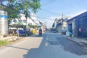 Người dân Bình Chánh vui mừng đón con đường mới