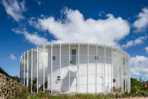 Độc đáo công trình ở ngoại ô thành phố ngàn hoa