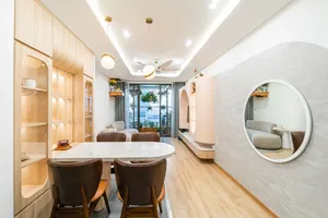 Căn hộ 'cong' không thể rời mắt ở Hà Nội