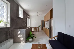 Thiết kế nhiều cửa sổ, ngôi nhà như chiếc đèn lồng