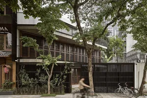 Ngôi nhà đặc biệt có thiết kế xoay về 1 góc