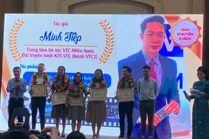 Trao 24 giải báo chí viết về du lịch TP.HCM