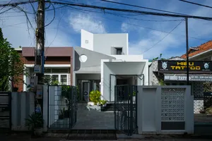 Ngôi nhà ở Đồng Nai nổi bật trong vùng vì thiết kế lạ