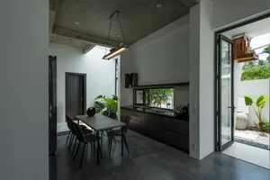 Ngôi nhà 2 mặt tiền cắt vát độc đáo 