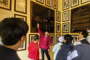 Thanh tra vụ hướng dẫn viên nước ngoài hành nghề 'chui' ở Đà Lạt