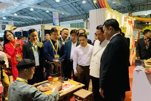 TP.HCM quảng bá du lịch tại Lào