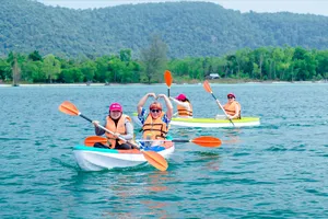 Giá tour du lịch hè dự báo tăng, tour đường bộ lên ngôi