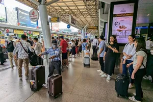 Việt Nam có 3 đường bay bận rộn nhất Đông Nam Á