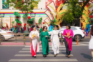 Đưa áo dài thành sản phẩm du lịch đặc trưng của TP.HCM