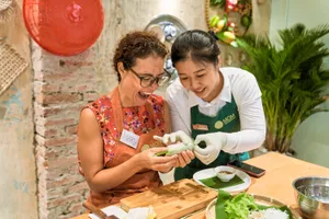 TP.HCM ra mắt 'hộ chiếu ẩm thực' cho khách trải nghiệm, nhận quà từ ngành du lịch TP