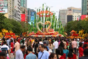 Đường hoa Nguyễn Huệ Tết 2026 có gì mới? 