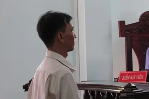 Chồng dọa tự tử vì giận vợ không có cơm nước sẵn