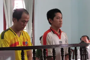 Không cho chuộc điện thoại, người chết, kẻ đi tù 10 năm