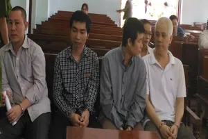 Giả cán bộ tổ chức lừa chạy việc vào ngành công an