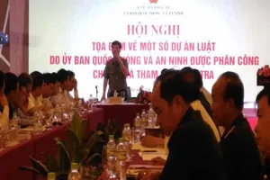 Cá nhân không được sở hữu vũ khí để trưng bày