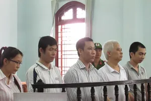 Lừa chạy việc vào công an, lãnh 25 năm tù