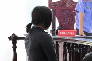 Nghi bạn nói xấu, thiếu nữ đánh bạn lãnh án tù