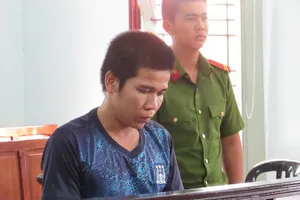 Tên trộm hốt cú chót trước khi 'nhập trại'