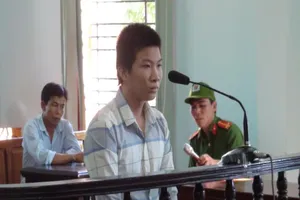 Cháu đâm chú tử vong vì bị nhắc nhở nhậu