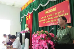 Cần Thơ: Hơn 400 trẻ diện con lai phải được đi học ngay