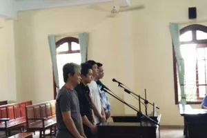 5 tháng 'buôn bán' lãnh được… 15 năm tù